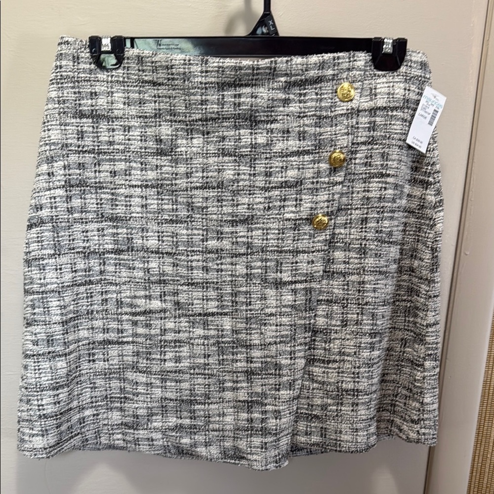 Maurices Gray and White Wrap Mini Skirt